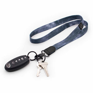 Midnight navy neck lanyard metal clasp with keys and car key